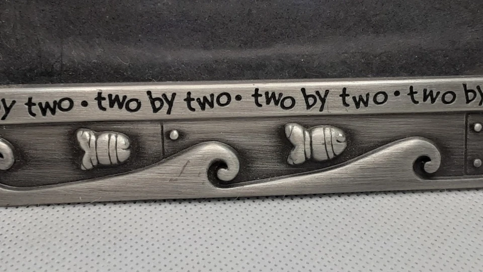 Marco de fotos Malden Noah's Ark Two by Two de peltre de 3,5" x 5" Foto 3 de 4