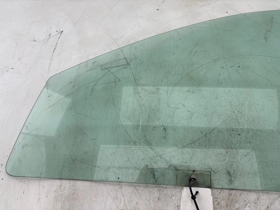 00-02 Saturn Sw2 vidro frontal para janela da porta lateral do motorista - Imagem 2 de 4