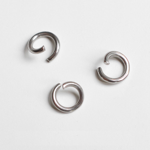 Ø 5x0,8 y 6x0,8 mm Acero inoxidable Anillos de encuadernación abiertos Anillos de flexión Ojales para cadenas - Imagen 1 de 2