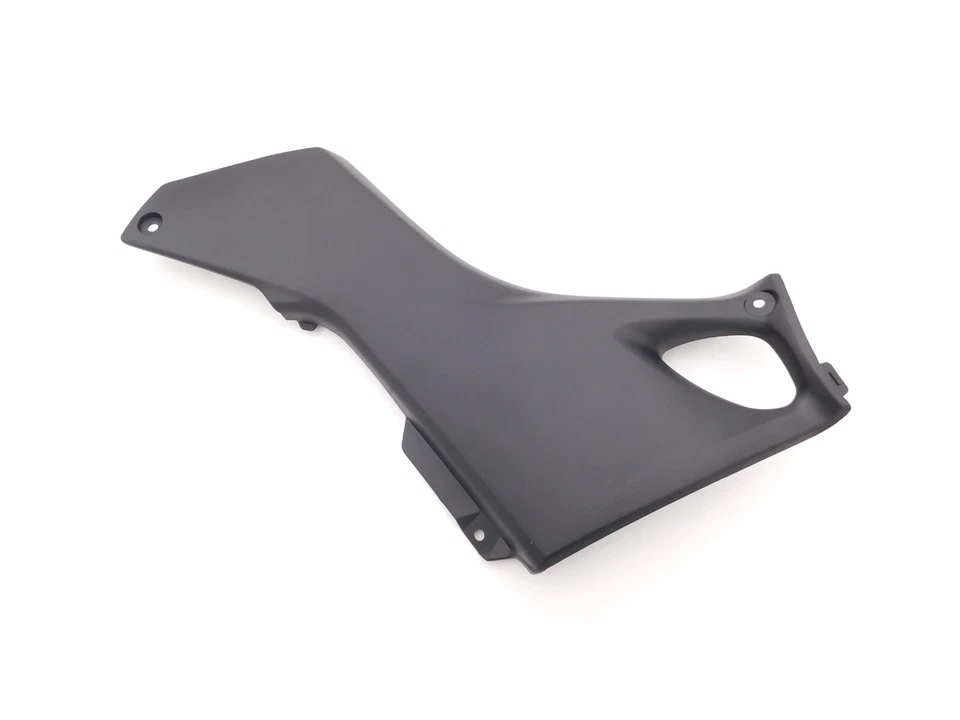 SUZUKI CAPA LATERAL ESQUERDA PRETA 03 - 2014 OZARK 250 LTF250 2X4 FABRICANTE DE EQUIPAMENTO ORIGINAL 53122-05G00-291 - Imagem 2 de 4