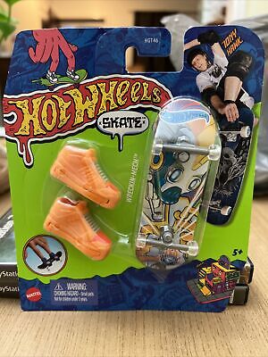 Hot Wheels Skate Dedo Tony Hawk T-rex & Roll Hw Things 2023