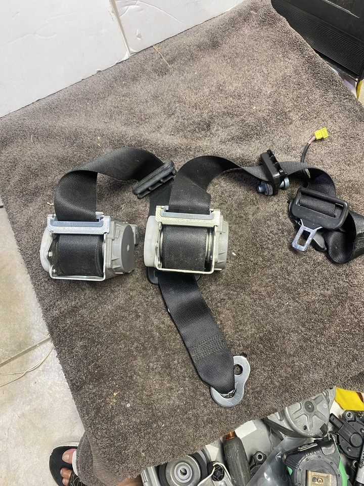 07-11 梅赛德斯 R171 SLK350 SLK280 安全带安全带拉刀左右原始设备制造商 — 第 4/4 张图片