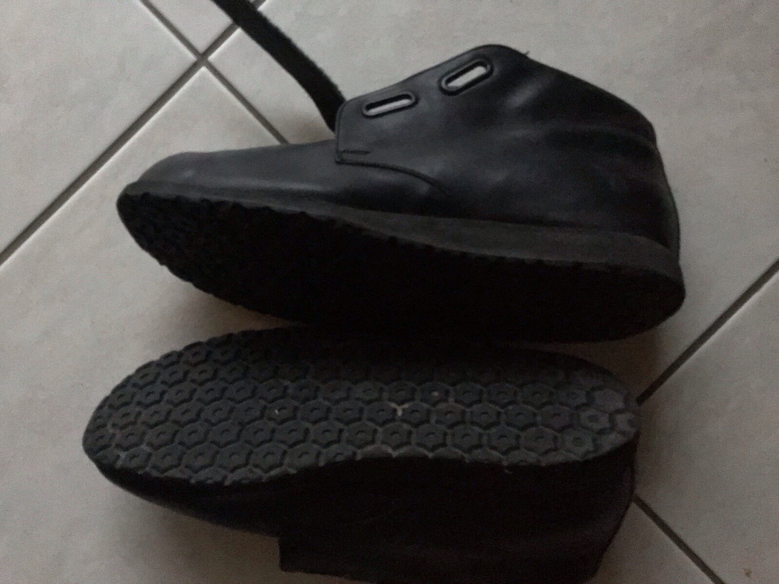 Zapatos talla 43 hechos para Ottesen