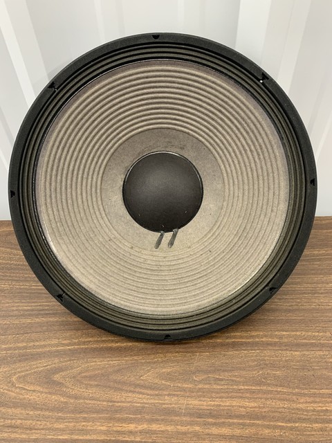 speaker 15 inch jbl