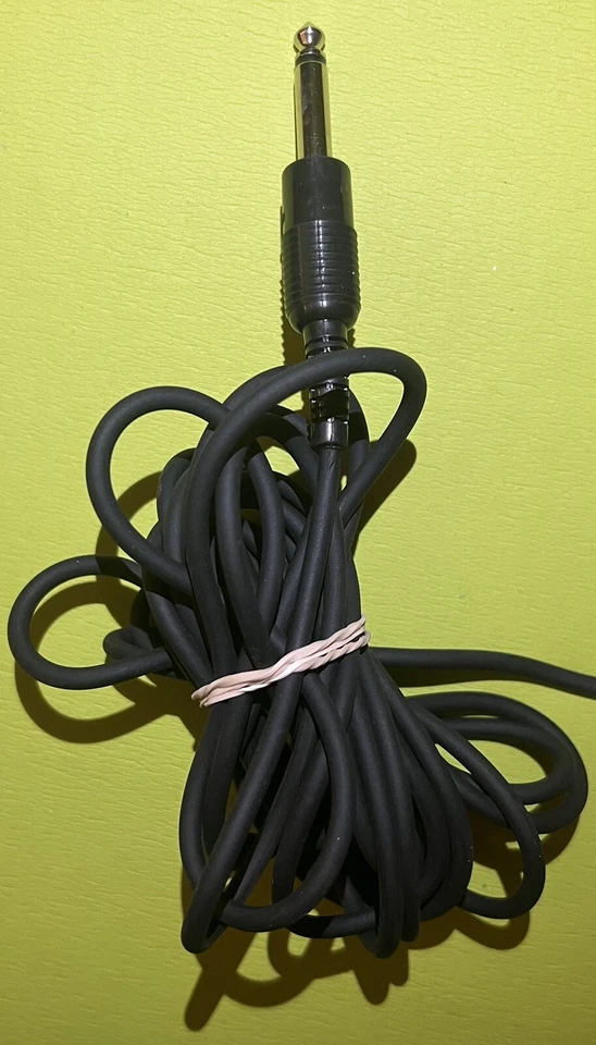 Audio-technica  Pro 3 Dynamic Microphone Unidirectional Moving Coil, Untested - Image 3 of 4