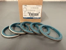(QTY 5) Thomas & Betts Connectors 1-1/2" LiquidTight Dust Sealing Rings #5266
