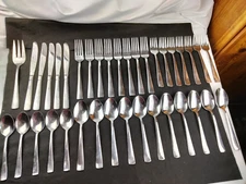 37 Pcs - Oneida Stainless Silverware/Flatware - Knives - Spoons - Forks