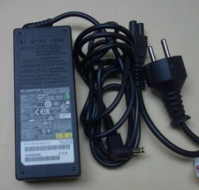 original Netzteil Fujitsu Siemens Lifebook E8210 E8310 E8410 C1410  Ladekabel