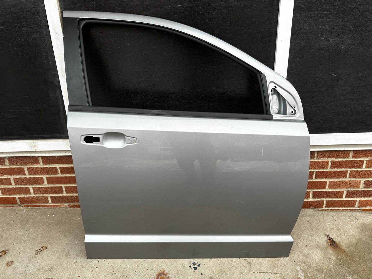 P401182 2011-2019 Dodge Journey Front Door Shell Passenger Side