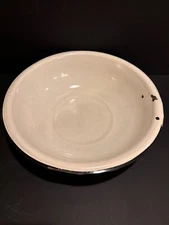 Vintage White Enamelware Bowl Black Trim 12”Classic Style Wash Basin Pan
