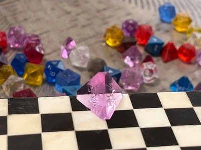 Vintage Armory d4 purple gem rpg ad&d dice 123124@
