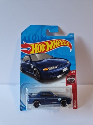 Hotwheels Nissa  Skyline GT-R R32 1/250 Yokohama Blau Longcard 