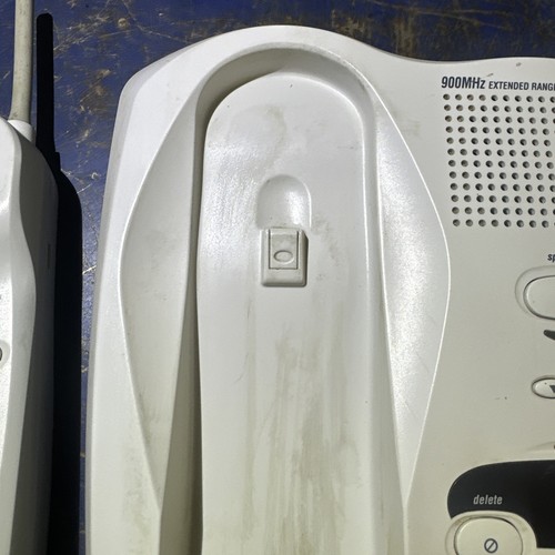 Uniden 900mhz Cordless Phone and Digital Answering Machine - Zdjęcie 12 z 21