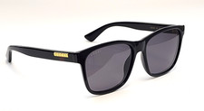 Gucci Logo Signature Web Detail Sunglasses GG746S 001 with Clam Shell Case