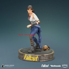 Dark horse Fallout Lucy 25cm Limited Edition Collector Statue Figure