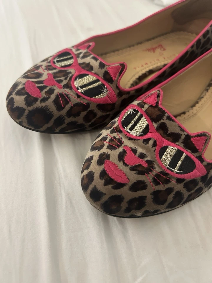Pisos de ballet Charlotte Olympia x Barbie para niñas, talla 36,5, Pink Kitty PVP $425 Foto 2 de 4