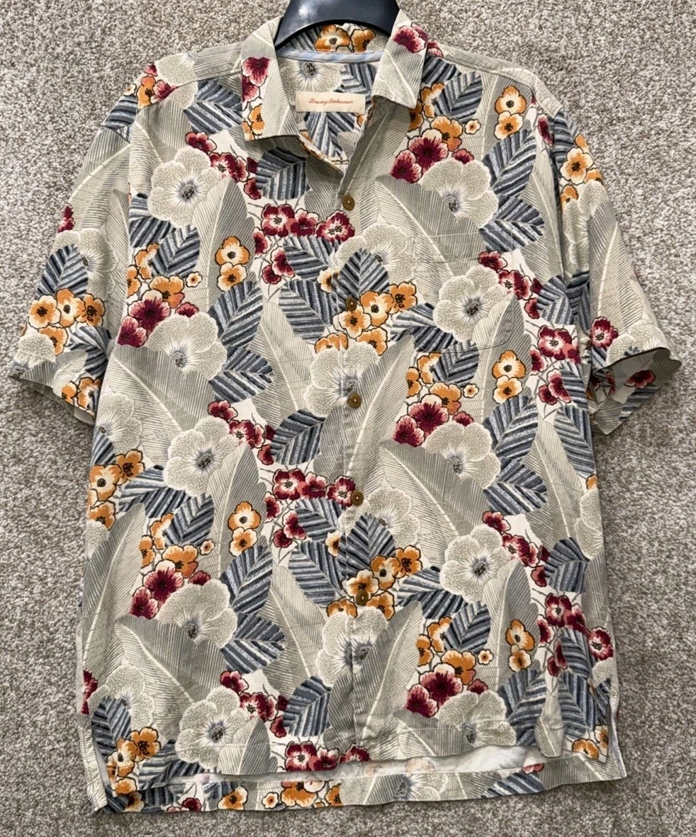 Tommy Bahama Hawaiian Shirt Mens Medium Cherry Blossum Floral Short Sleeve Silk
