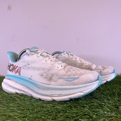 Hoka One One Turnschuhe Größe 7,5 Damen weiß Clifton 9 Walking Laufschuhe