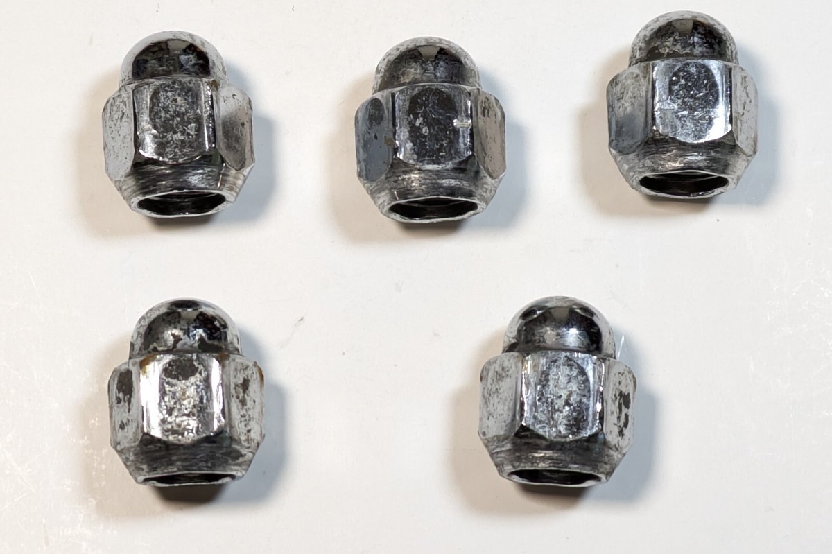 717tulip　30、55、86 Subaru Genuine OEM Chrome Lug Nut Set of 5 Acorn 12X1.25mm
