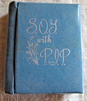 vtg SMALL PURSE SIZE PICTURE ALBUM S.O.Y. with P.I.P. (SILLY OLD GRANDMOTHER...)