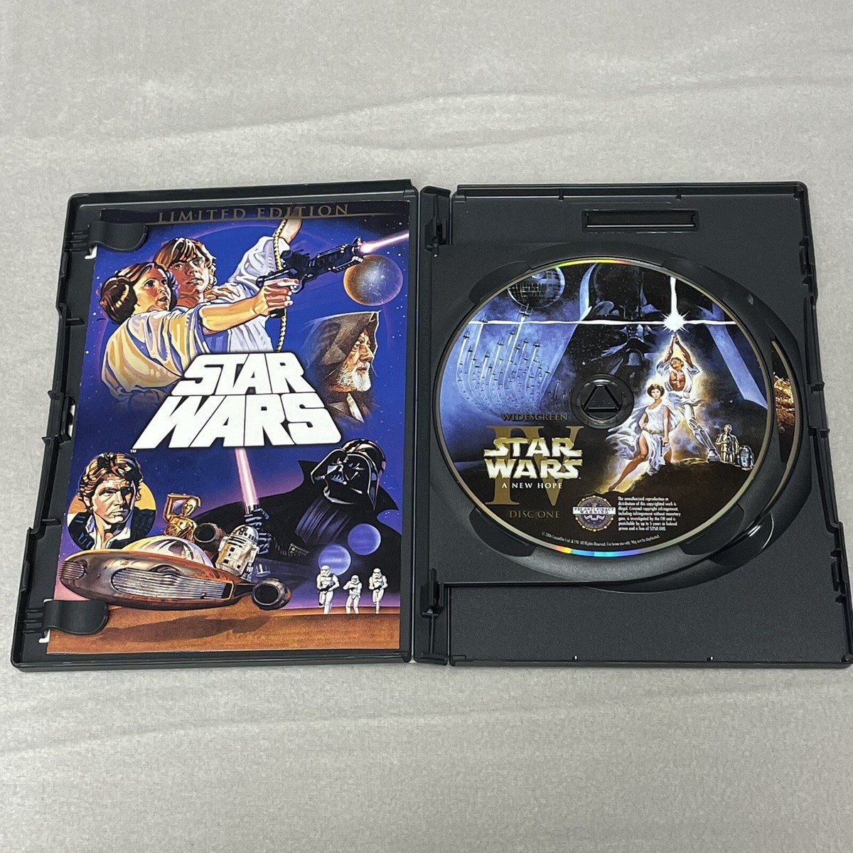 その他 Stark Wie Zwei [DVD] Amazon.com: Star Wars Trilogy (A New Hope / The Empire