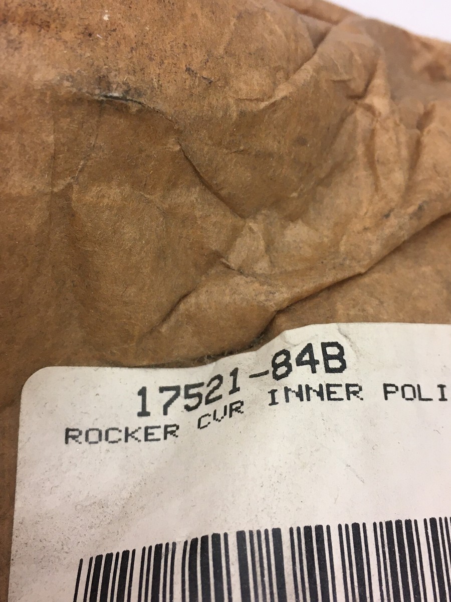 NOS OEM Genuine Harley Davidson INNER ROCKER COVER P/N 17521