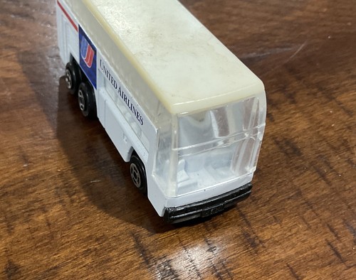United Realtoy Airport Bus Delivery Truck Diecast Loose - Picture 5 of 5