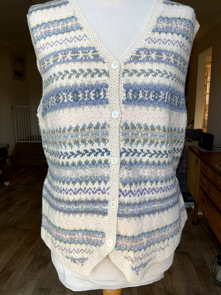 RALPH LAUREN HAND KNITTED FAIRISLE WAISTCOAT TANK TOP L designer LINEN FESTIVAL  - Image 2 of 4