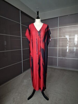 Lady's long red & black abstract pattern Dress, Size M loose fit, New with tag