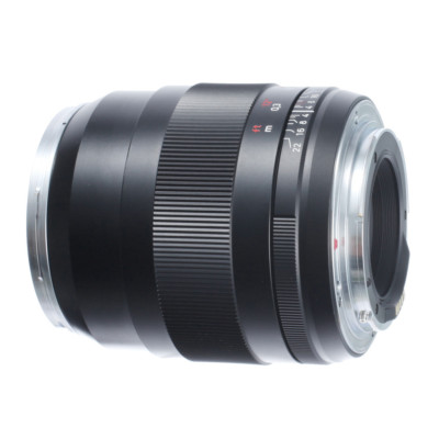 CARL ZEISS DISTAGON T* 35mm F2 ZE LENS 4 CANON MOUNT / 90 DAYS