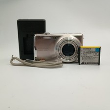 FUJIFILM Finepix F80 EXR Compact Digital Camera with Battery and Charger