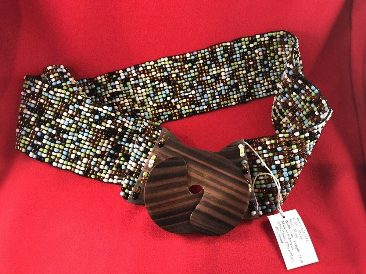 NWOT Fun Belt Stretch Beaded with Wood Buckle. Price firm Beaded Stretch Belt: Rodeo Cowgirl Style with Wood Buckle main image 2