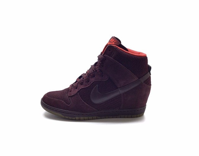 heel dunks