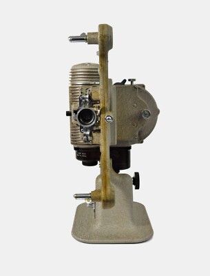 k943 BELLE PRO JECTOR 8m/mアンティーク Vintage Bell & Howell 8mm Projector Regent Model L Design 122 With