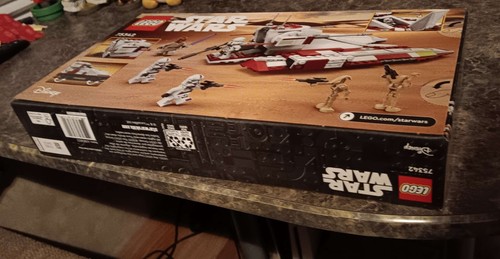 LEGO Star Wars: Republic Fighter Tank 262 PC (75342) New & SEALED - Picture 4 of 4