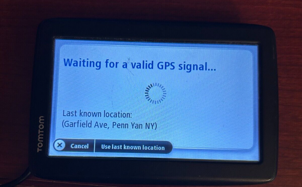 TomTom GPS Navigation Model 4EN52 Z1230 for sale online eBay