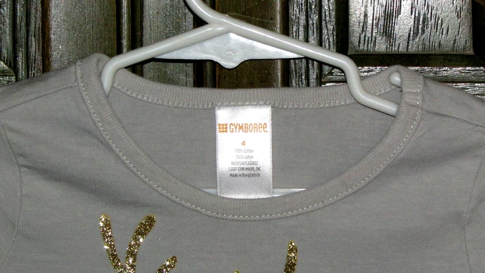 GYMBOREE Top Gris Navidad con Reno, Bufanda y Astas Doradas 4T (Bebé 43) Foto 3 de 4