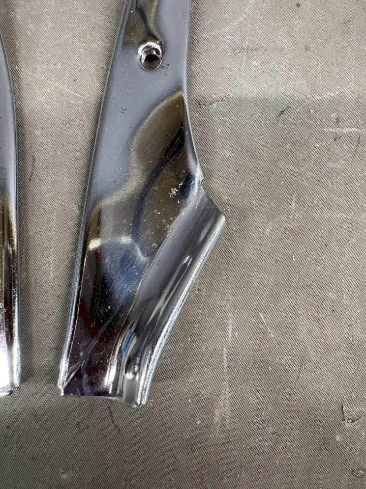 1964-1965 Dodge Coronet Plymouth Satellite Belvedere отделка окон угловые концы изготовитель оборудования - Изображение 2 из 4