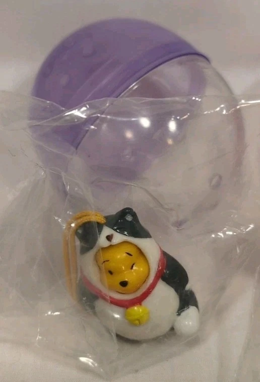 1 DISNEY TOMY WINNIE THE POOH PEEK-A-POOH SERIES And 4 Having A Ball Eeyore Roo - Image 2 of 4