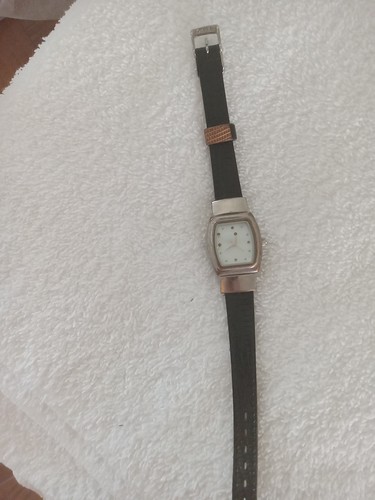 Mary Kay Watch Pearlized Face Dial Watch Leather Band Silver Needs Battery - Bild 1 von 9