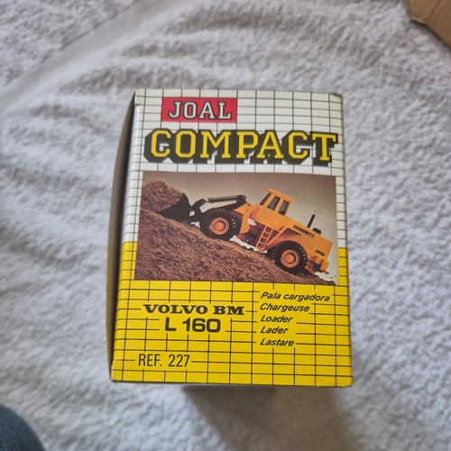 Volvo BM L160 Loader - Joal 227 Die Cast – Metal; 1:50 scale Model BNIB - Picture 2 of 5