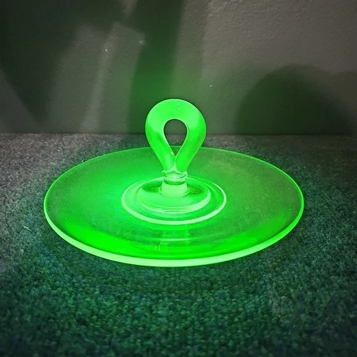 Vtg Green Uranium Depression Glass Circular Handle Tidbit Snack Serving Tray