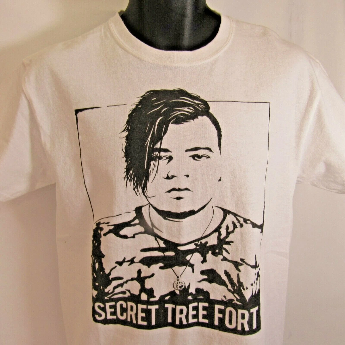 Secret Tree Fort T-Shirt Adult Size M White Medium Graphic Tee | eBay