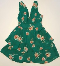 BB Dakota Fit & Flare Dress Sz 4 NWT Sleeveless Sun Dress Green Floral Short