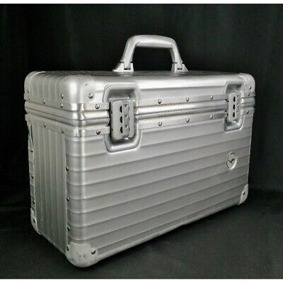 Rimowa Topas Pilot Case 29L Silver 2 Wheel Luggage travel Rimowa Topas Pilot Case 29L Silver 2 Wheel Luggage travel