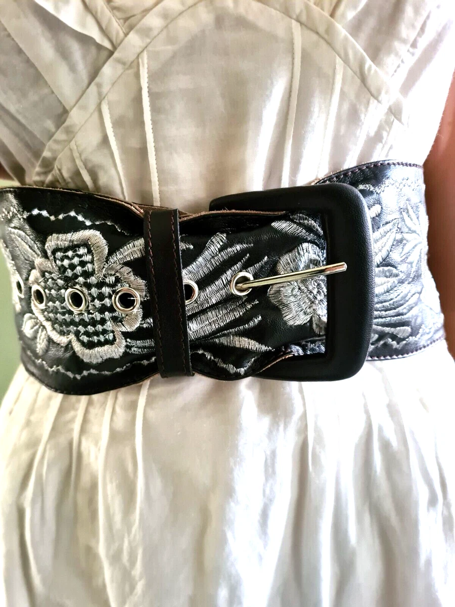 Silver store waist cincher