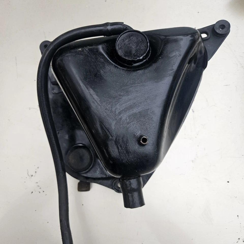 Honda CB750 OIL TANK  LINES and CAP  1972, 1973, 1974  1975 1976 CB 750 - Image 4 of 4