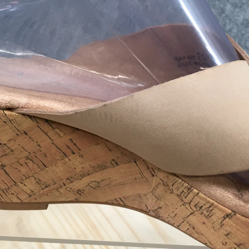 Sandalias CL by Laundry para mujer 7 Dream Day Slide marrón sin cordones informales tacones de cuña Foto 2 de 4