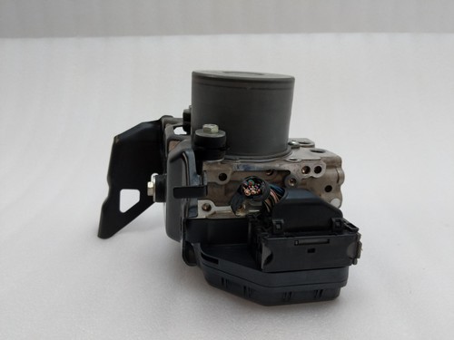 Conjunto de actuador y bomba ABS LEXUS ES350 2014-2015 - OEM 44050-33550 - Imagen 3 de 7