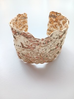 Hämmert Gold Ton Schmelzen Folie Strukturiert Breite Manschette Armreif Elegant Armband Boho